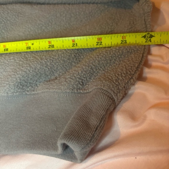 PINK REVERSE FLEECE CROPPED POLO SWEATSHIRT - Picture 6 of 7